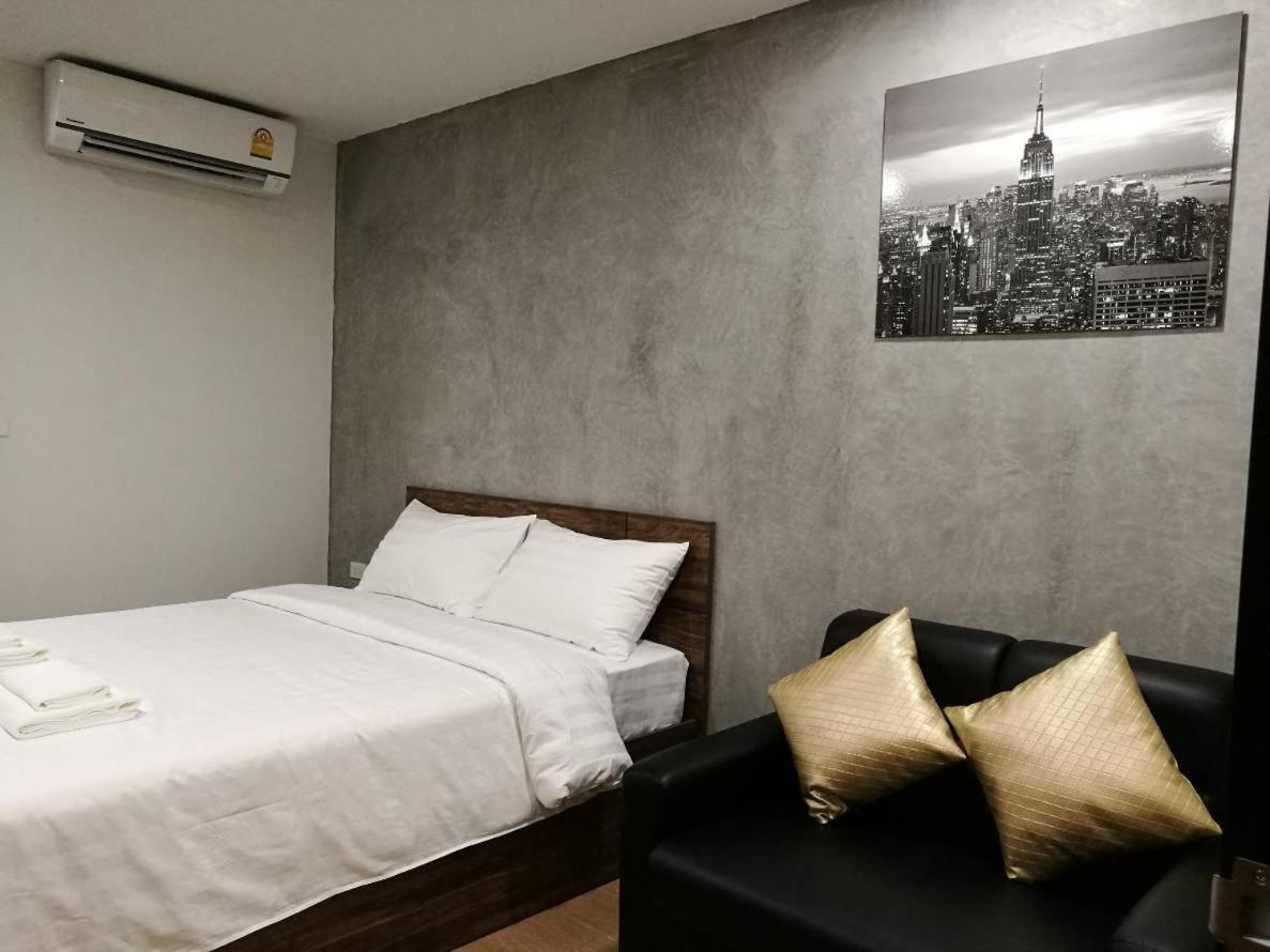 Tata House Aparthotel Bangkok Kültér fotó